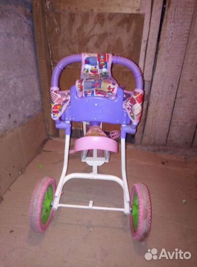 Трехколесный велосипед