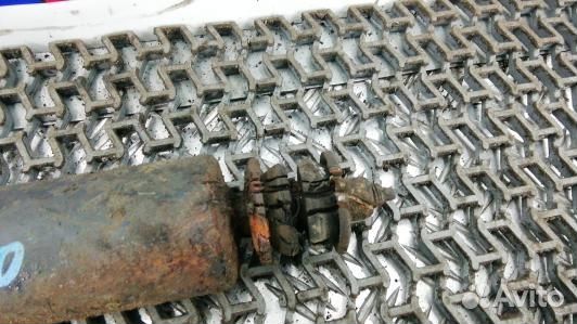 Амортизатор задний mitsubishi pajero 4 (1DN10MF01)