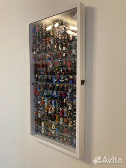 Рамка-витрина для минифигурок лего