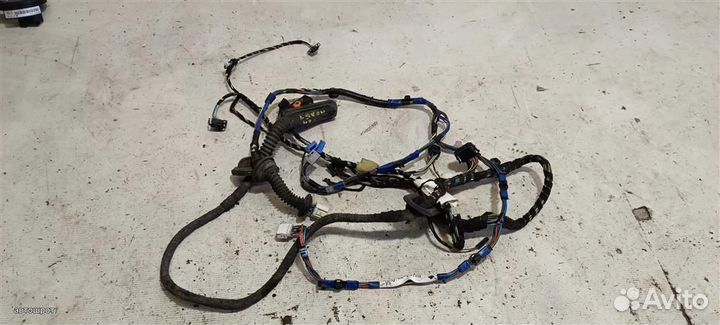 Проводка двери передней левой volkswagen Polo 5 0