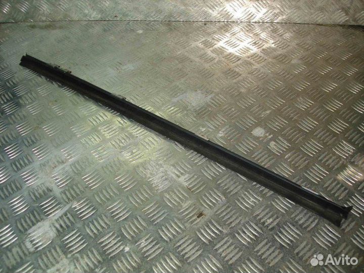 Уплотнитель Opel Vectra С 2002-2008