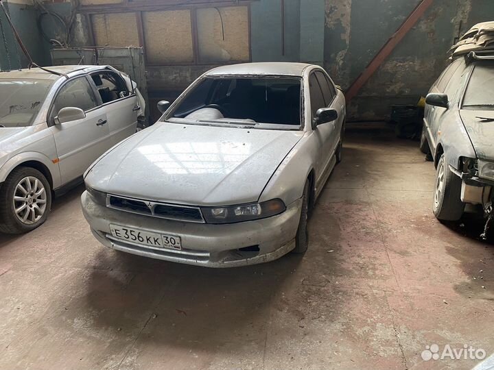 В полном разборе Mitsubishi Galant 2.0 AT
