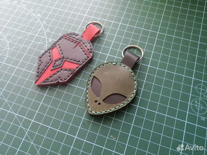 Брелок на ключи, с надписью по вашему желанию