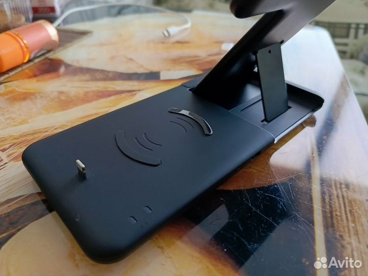 Док станция iPhone