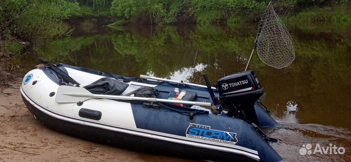 Лодка в броне