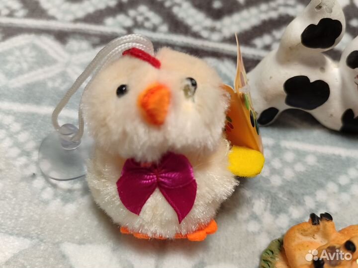 Статуэтки цыплёнок, корова, мишка, кот