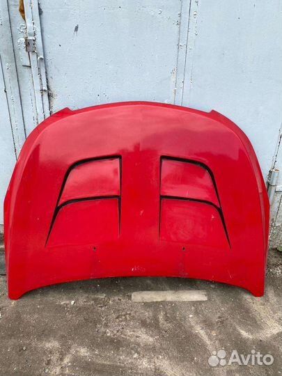 Капот с жабрами на Chevrolet Cruze