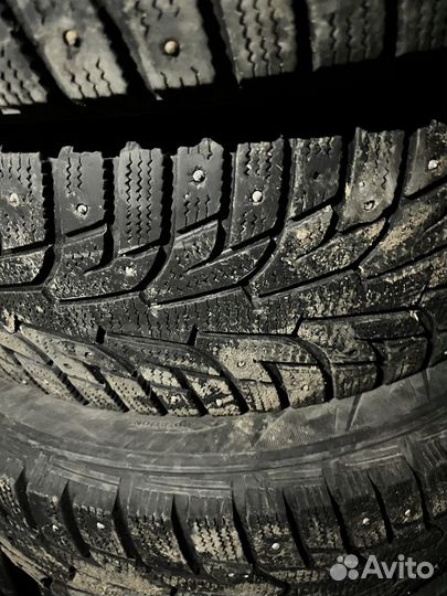 Hankook Winter I'Pike 215/65 R16