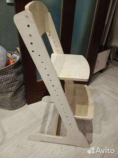 Детский растущий стул