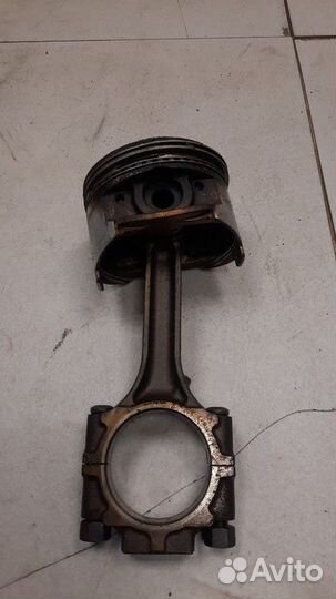 Поршень двс с шатуном Mitsubishi Pajero Sport