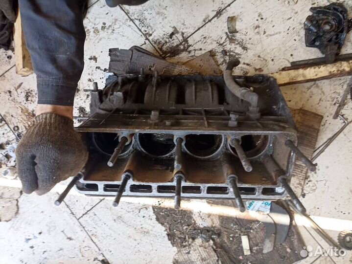 Блок двигателя газ 401