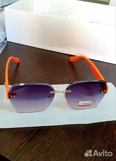 Солнцезащитные очки