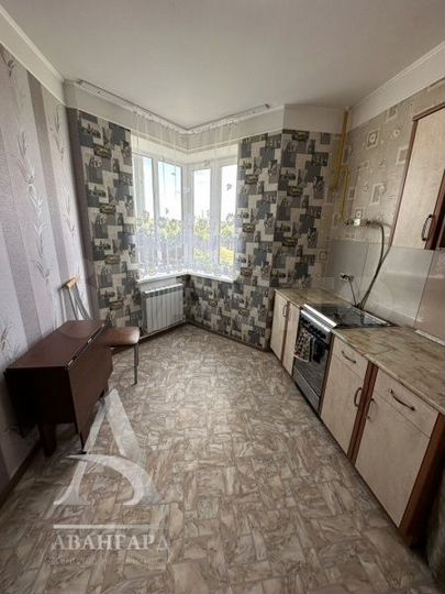 1-к. квартира, 33 м², 1/4 эт.