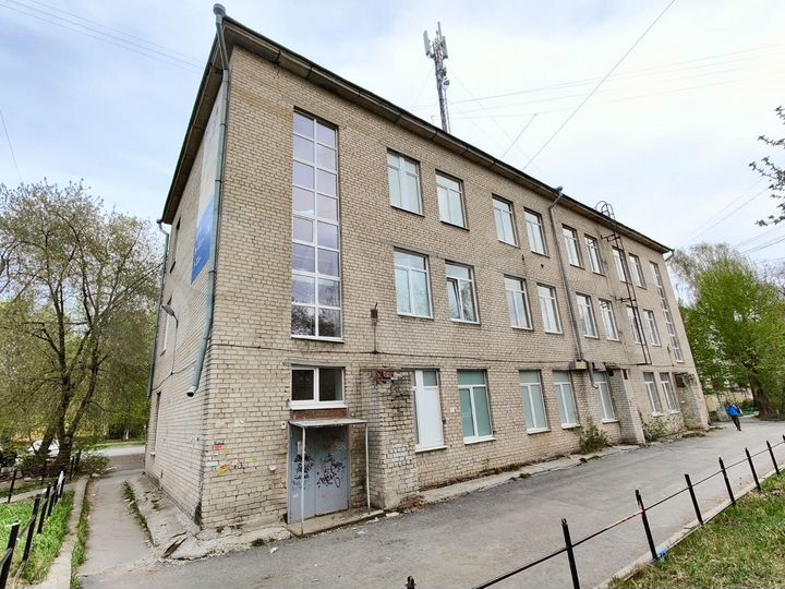 Свободного назначения, 1340 м²