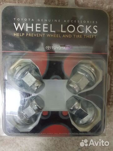 4 болта, ленд крузер 200, оригинальные