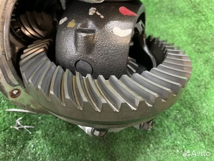 Редуктор передний Suzuki Jimny JB23W 43/8 5.375