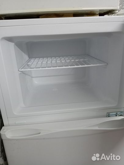 Холодильник новый