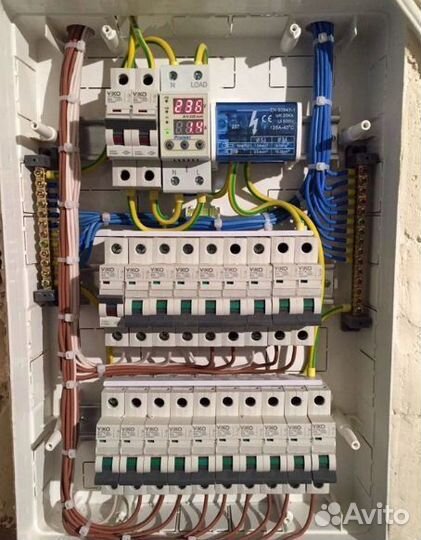 Электрик. Услуги Электрика