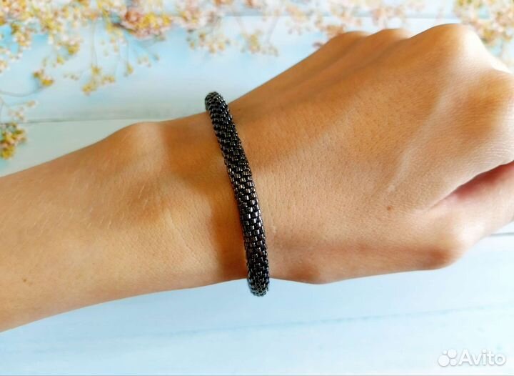 Браслеты из бисера