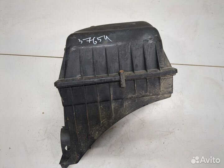 Корпус воздушного фильтра Ford Fiesta, 1996