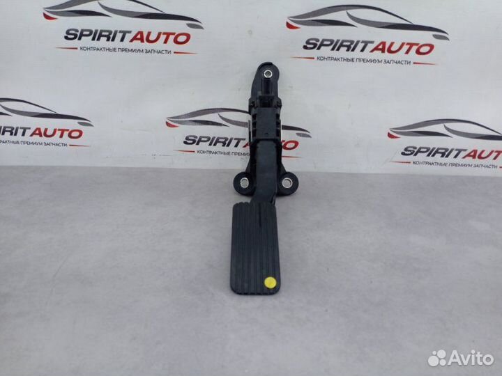 Педаль газа