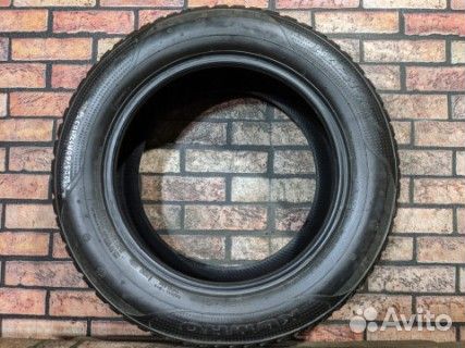 Kumho I'Zen RV Stud KC16 225/60 R17