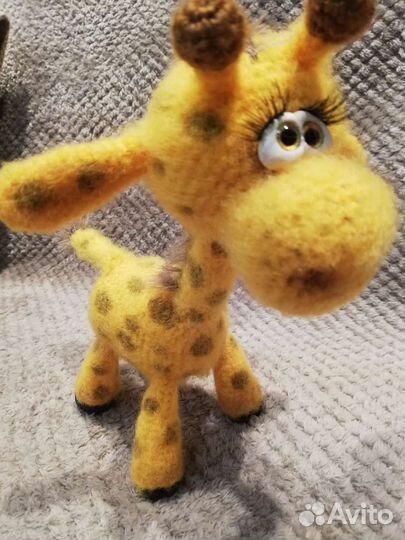 Игрушка вязаная Жираф