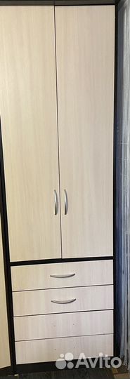 Шкафы для одежды