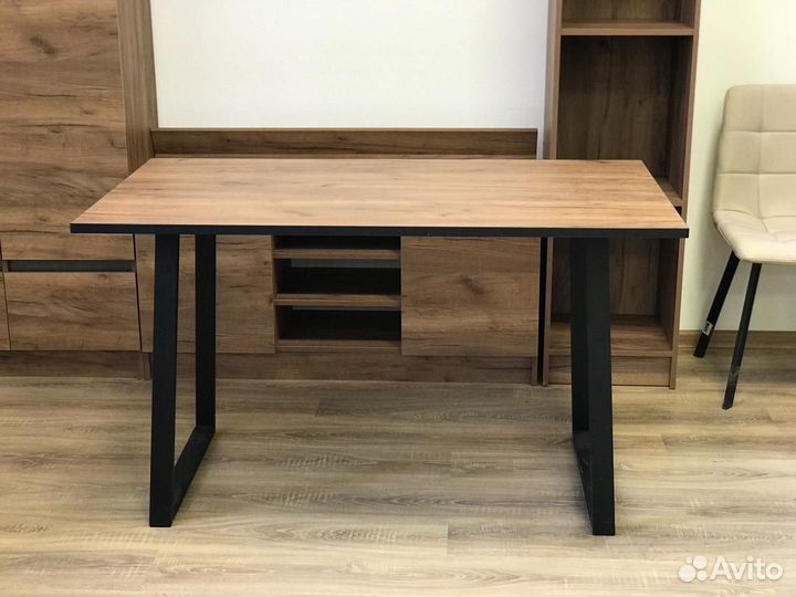 Обеденный стол loft