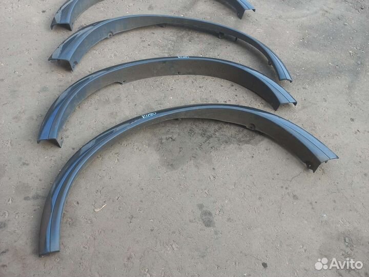 Раширитель крыла Volvo XC90 11-14 год