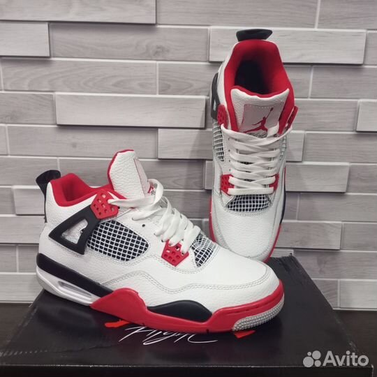 Кроссовки Air Jordan 4