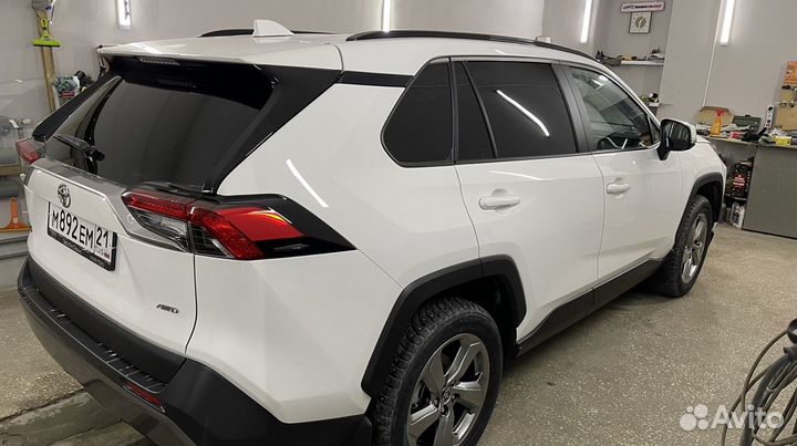 Тонирование стекол автомобиля