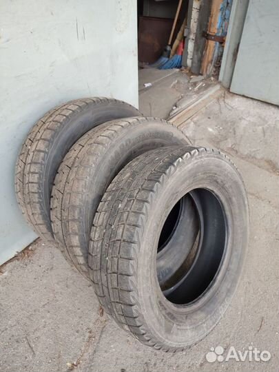 Yokohama Ice Guard IG30 205/65 R15