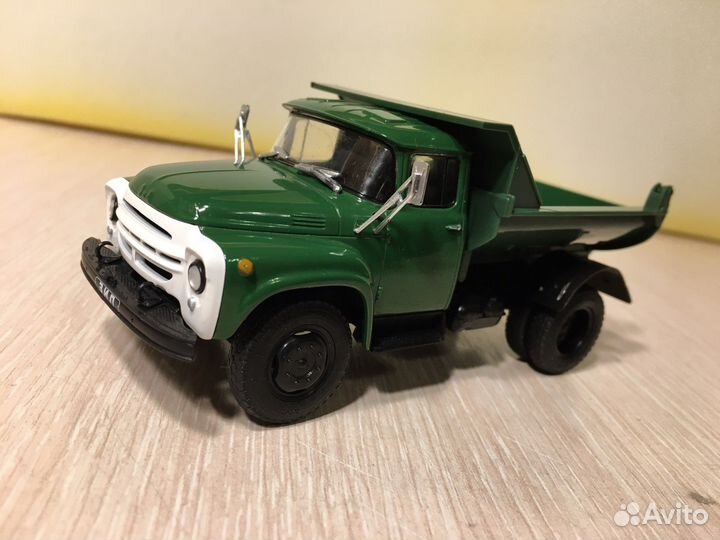 Самосвал, грузовик 1:43