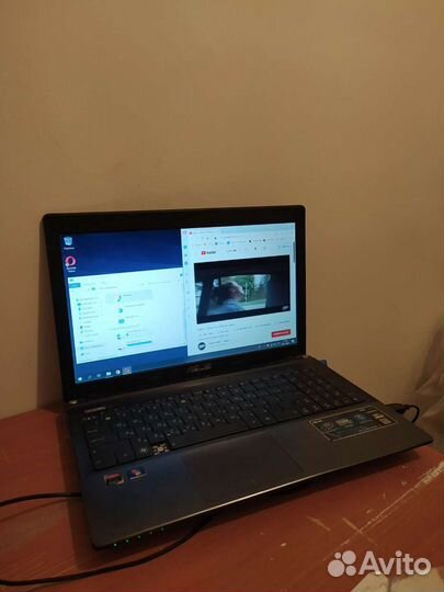 Ноутбук asus k55d