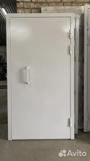 Дверь металлическая