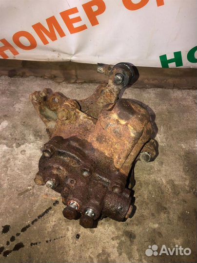 Рулевой редуктор,сошка Toyota Coaster-Тойота Коас