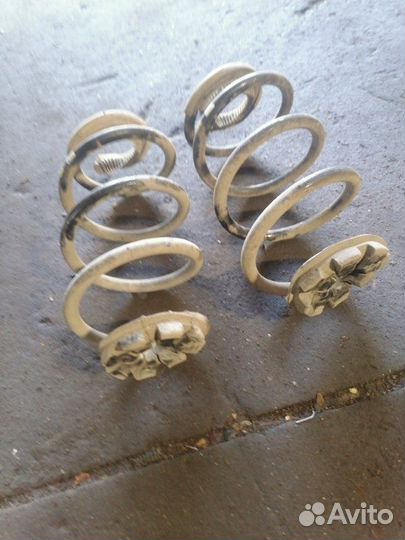 Пружина подвески задняя Renault