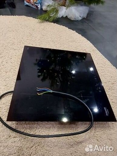 Индукционная варочная панель 4 конфорки Hotpoint