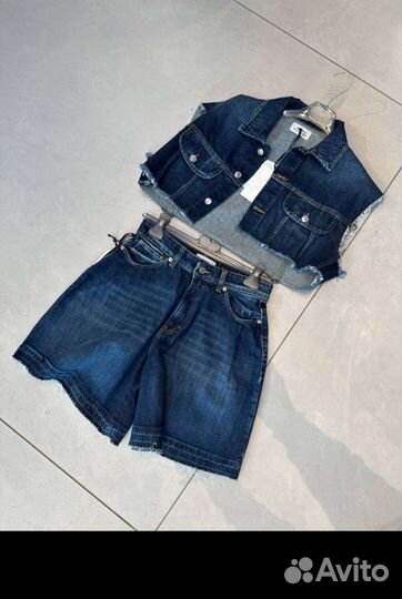 Джинсовые шорты