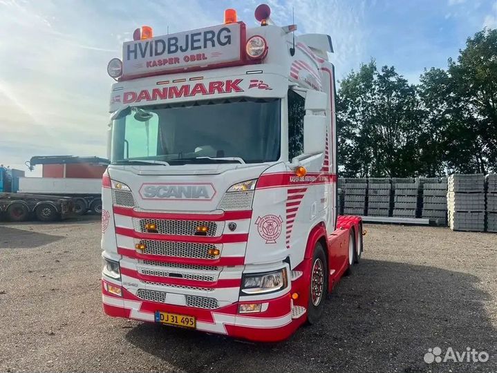 Pазбираем грузовик Scania 6 series с 2016