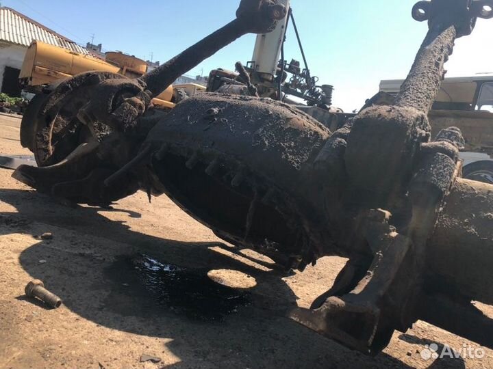 Чулок картер среднего моста на Маз 6422 тягач