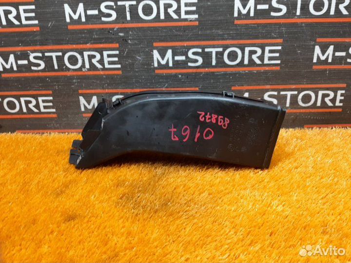 Воздуховод тормозов правый Bmw 5-Series E39 M54B30