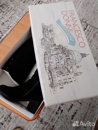 Зимние женские сапоги 39размер бу