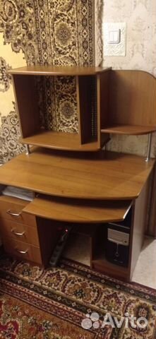 Компьютерный стол