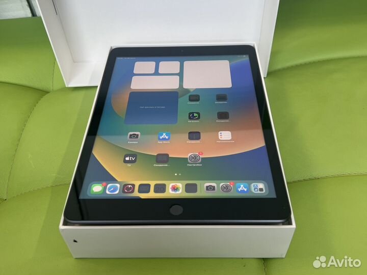 Apple iPad 6 2018 32gb wifi cellular grey