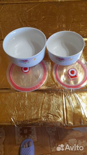 Салатники керамические с крышкой