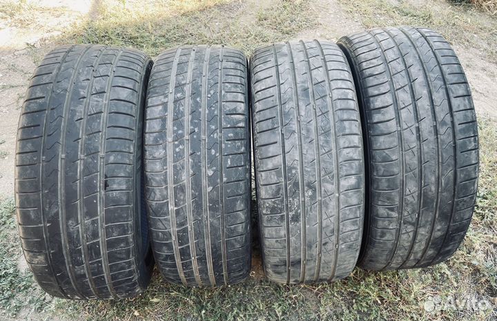 Habilead HF330 235/35 R18 98W