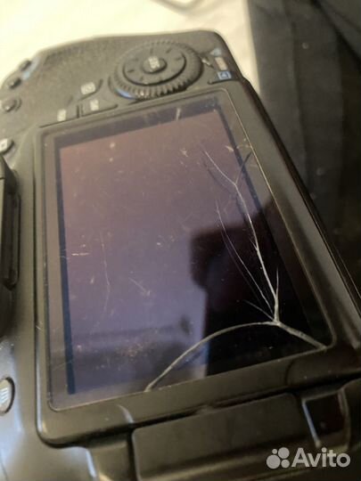 Зеркальный фотоаппарат canon 60d