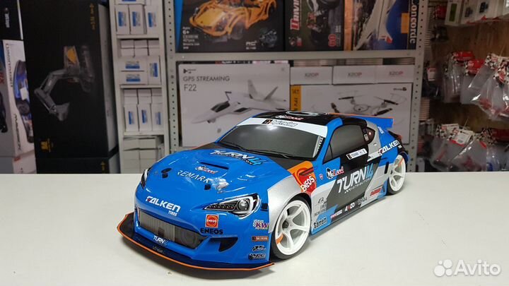 Радиоуправляемая машина для дрифта 1/10 4WD - RS4